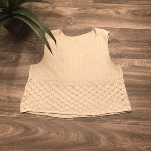 Knitted beige top